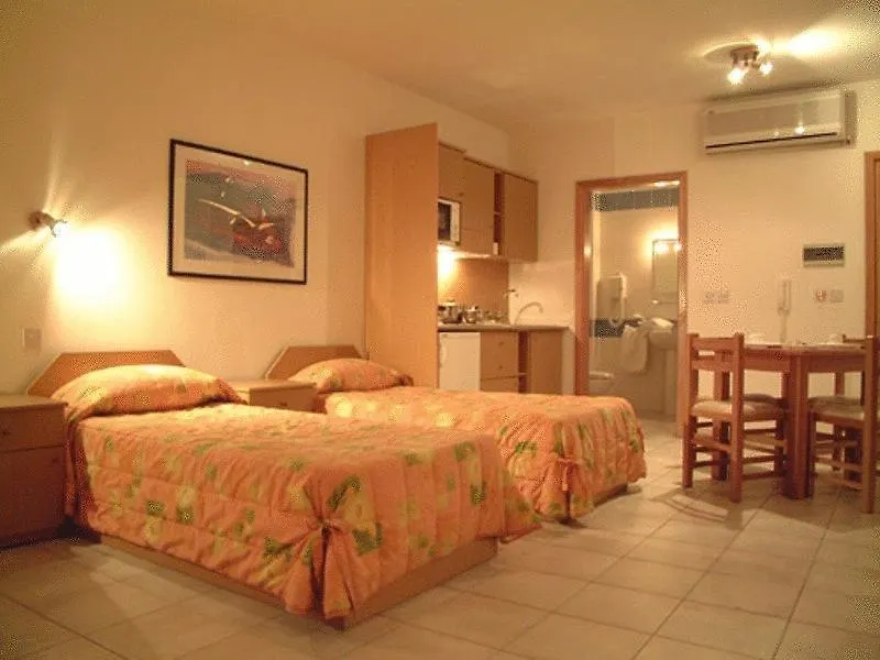 Empire Studio Apartments Saint Julian's